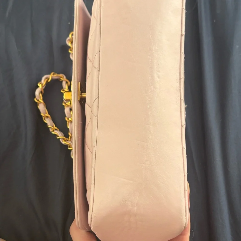 Vintage Pink Chanel Diana - Picture 6 of 13